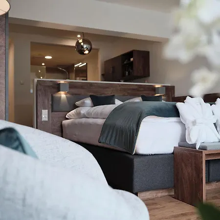 Moment Adults Only Saint Wolfgang