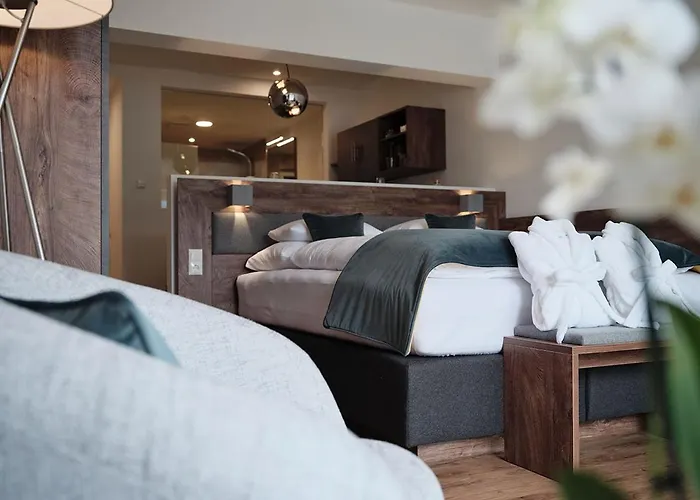 Moment Adults Only Saint Wolfgang