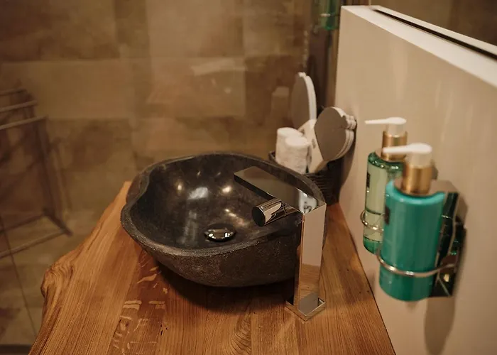 Moment Adults Only شقة *