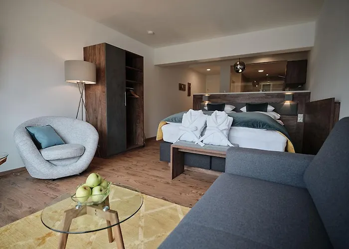 Moment Adults Only *